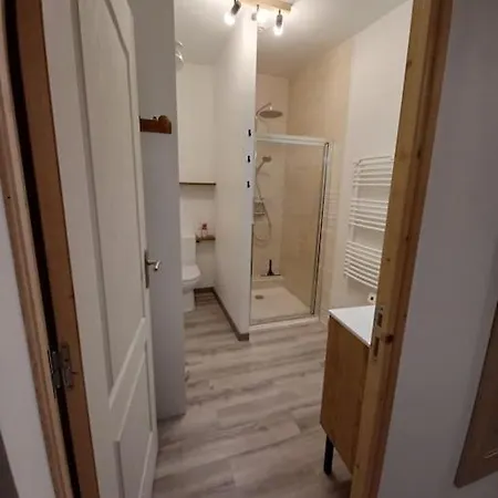 Maison De Bourg Semesterbostad