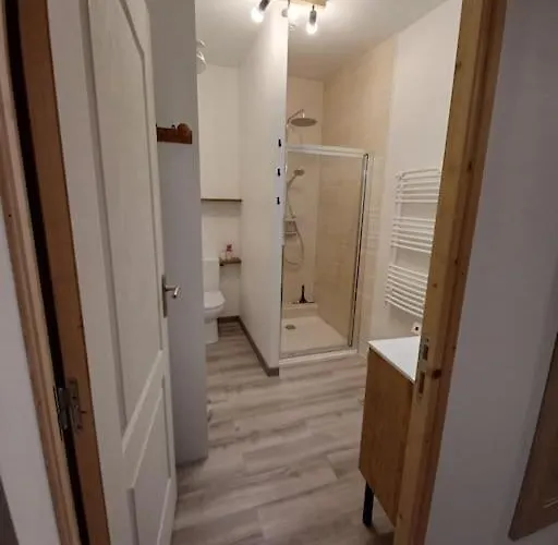 Maison De Bourg بيت للعطل